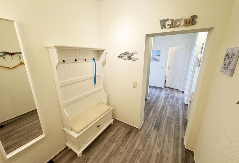 Flur mit Garderobe Flur mit Garderobe