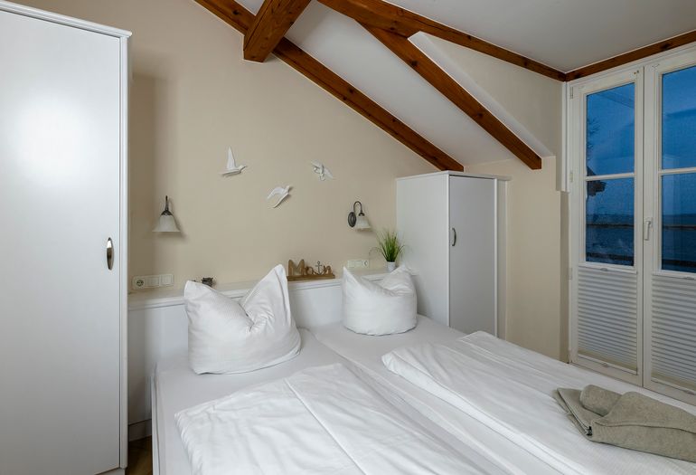 2. Schlafzimmer 2. Schlafzimmer
