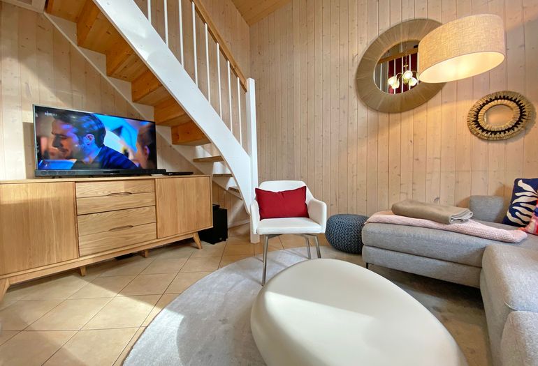 Wohnzimmer mit TV