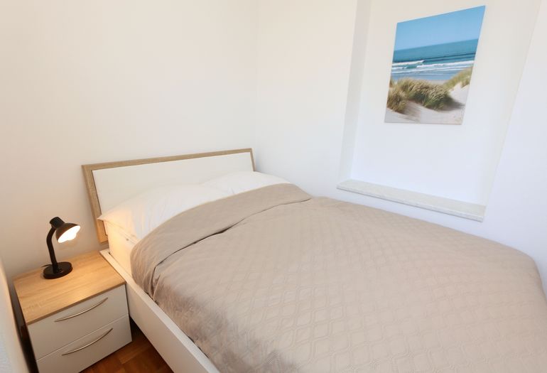 2. Schlafzimmer 2. Schlafzimmer