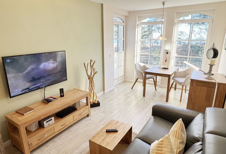 Wohn- und Essbereich