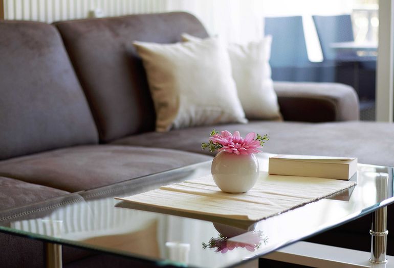 Wohnzimmer mit Couch Wohnzimmer mit Couch