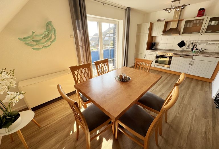 Wohn- und Kochbereich der Ferienwohnung