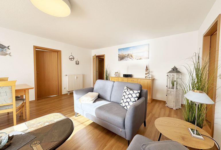 gemütlicher Wohnbereich mit Couch