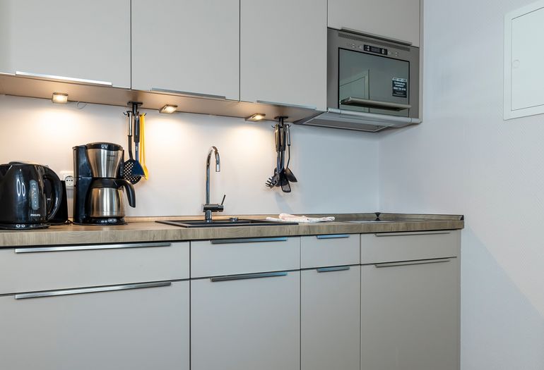 Küchenzeile für schöne Abende ist alles da