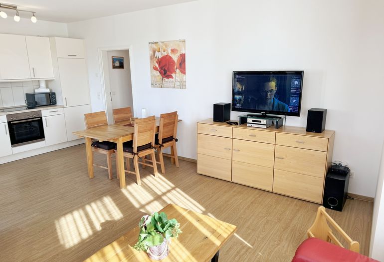 Villa Annika Whg. 06 - kombinierter-Wohn-und Kochbereich