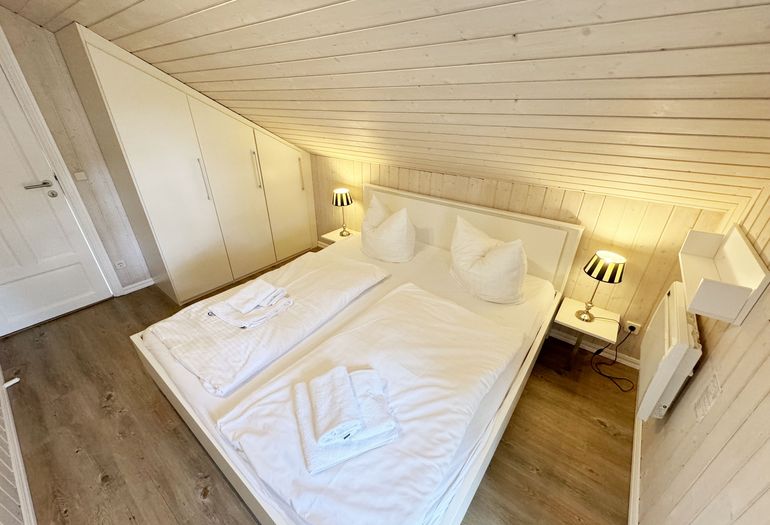 2. Schlafzimmerin der 1. Etage 2. Schlafzimmerin der 1. Etage