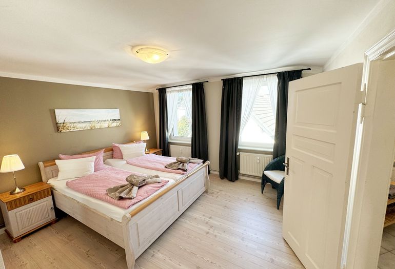 1. Schlafzimmer 1. Schlafzimmer