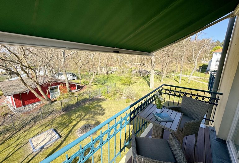 Auch eine Markise schützt vor zu viel Sonne Auch eine Markise schützt vor zu viel Sonne