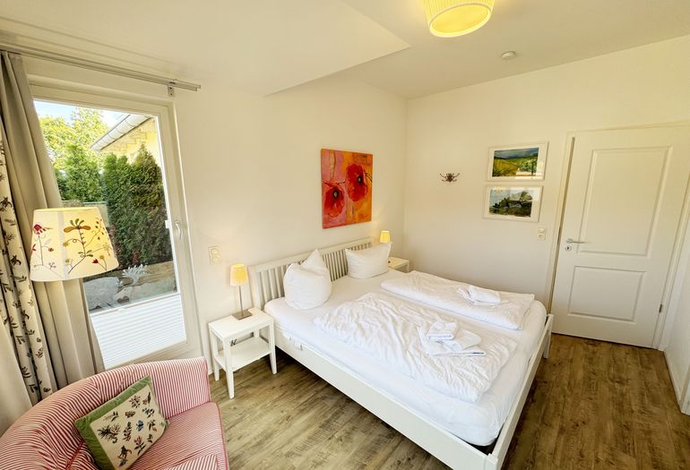 1. Schlafzimmer mit Doppelbett 1. Schlafzimmer mit Doppelbett