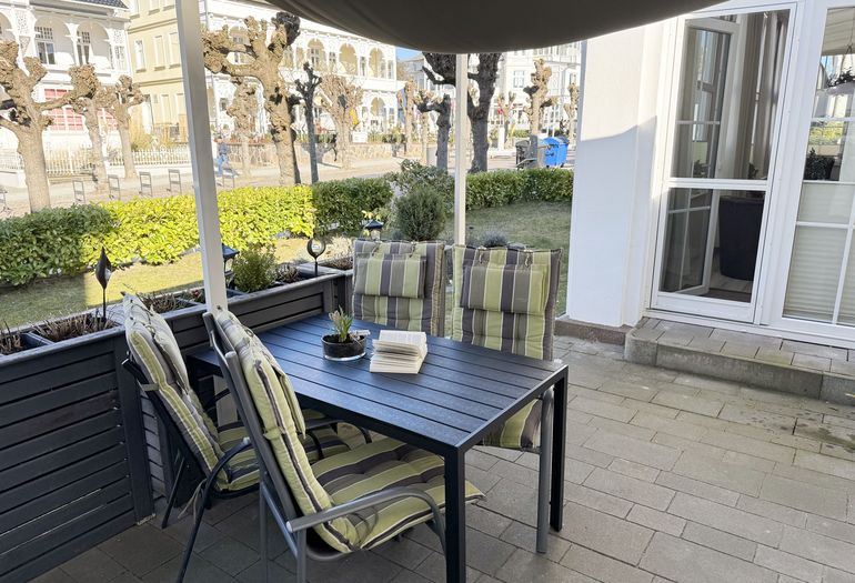 bestuhlte Terrasse