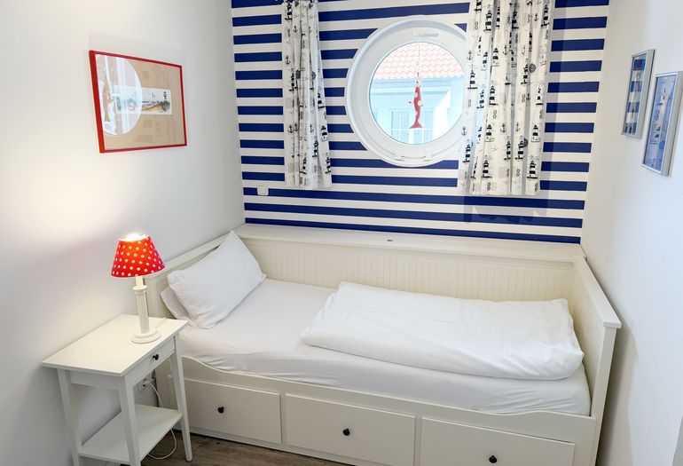 Villa Rosa Whg. 16 Meereszauber - 2. Schlafzimmer