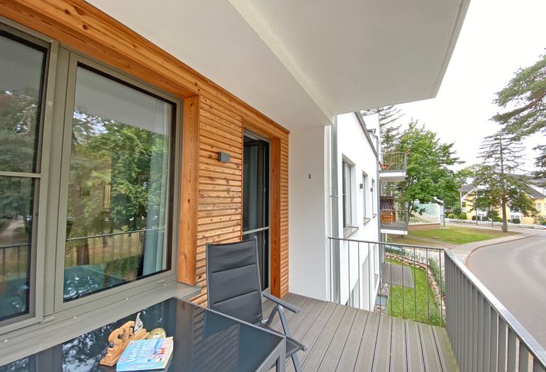 bestuhlter Balkon