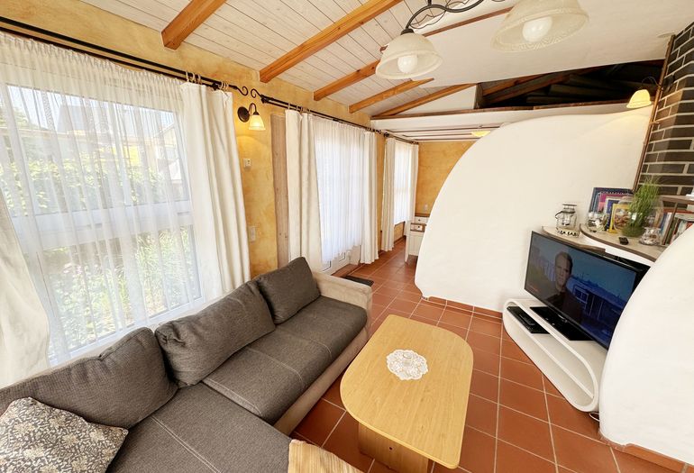 Ferienhaus Thea - gemütliche Couch für schöne Fernsehabende