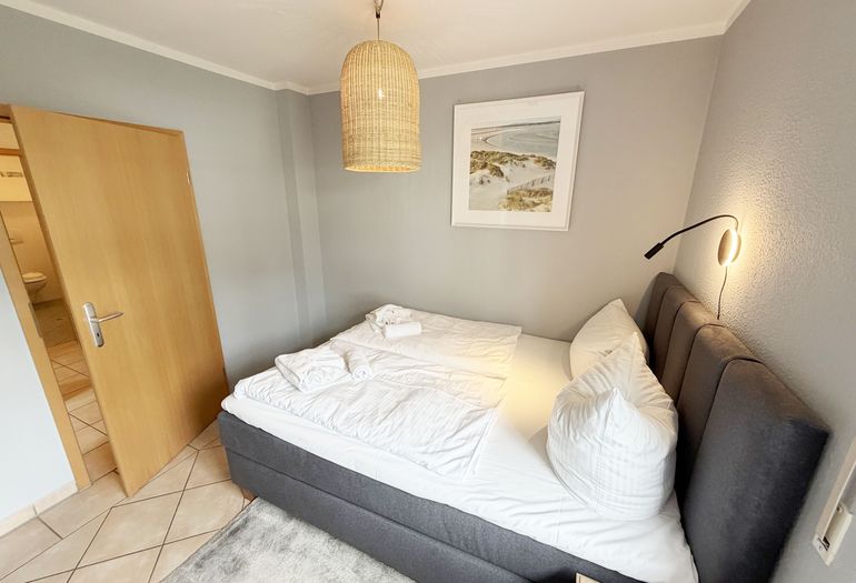 Dünenhaus Göhren Whg. 01 - 1. Schlafzimmer Dünenhaus Göhren Whg. 01 - 1. Schlafzimmer