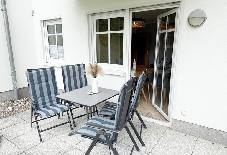Dünenhaus Göhren Whg. 01 - Terrasse Dünenhaus Göhren Whg. 01 - Terrasse
