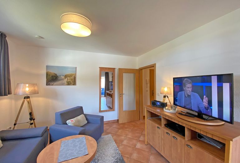 Wohnzimmer mit TV Wohnzimmer mit TV