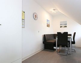 Haus Südstrand Whg. 06 mit Balkon und Meerblick