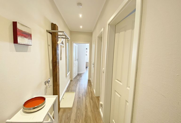 Flur mit Garderobe