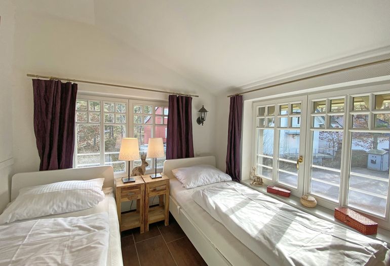2.Schlafzimmer mit 2 Einzelbetten