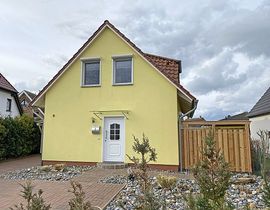 Ferienhaus Uns lütt Hus mit Sauna, Kamin & Terrasse
