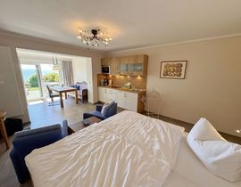 Zollhaus Klein Zicker - Wohnung 02 mit Südterrasse und Meerblick