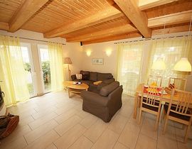 Strandhäuser im Dünenweg 54 A mit Terrasse & Balkon