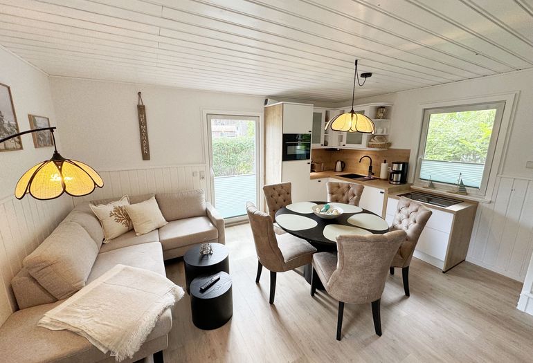 gemütlicher Wohnbereich mit Couch