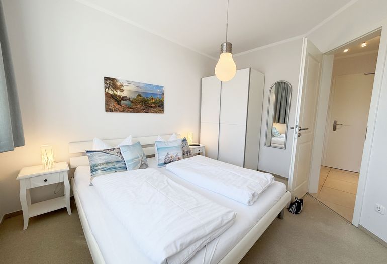 Schlafzimmer mit Doppelbett Schlafzimmer mit Doppelbett