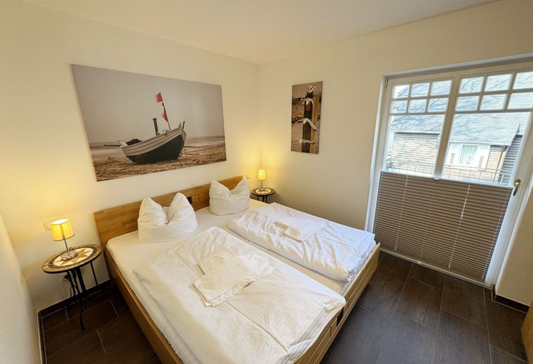1.Schlafzimmer mit Doppelbett 1.Schlafzimmer mit Doppelbett