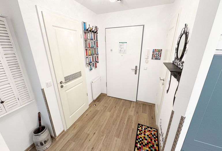 Flurbereich mit Garderobe