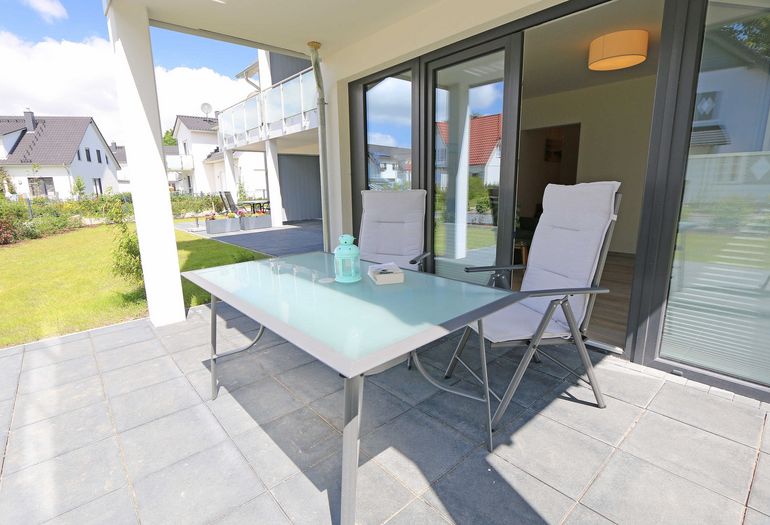 bestuhlte Terrasse in ruhiger Lage