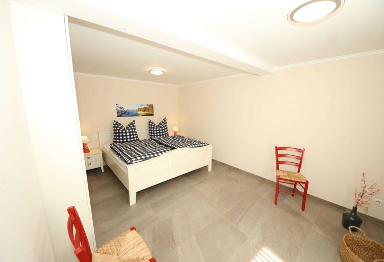 Schlafzimmer mit Doppelbett Schlafzimmer mit Doppelbett