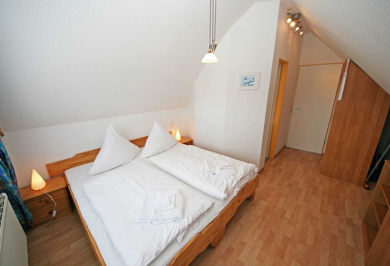 Schlafzimmer mit Kommode Schlafzimmer mit Kommode