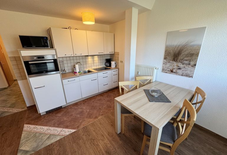 Blick auf den Ess-/Kochbereich