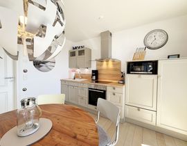 Villa Annika Whg.12 Penthouse Baltica mit Dachterrasse und Südbalkon