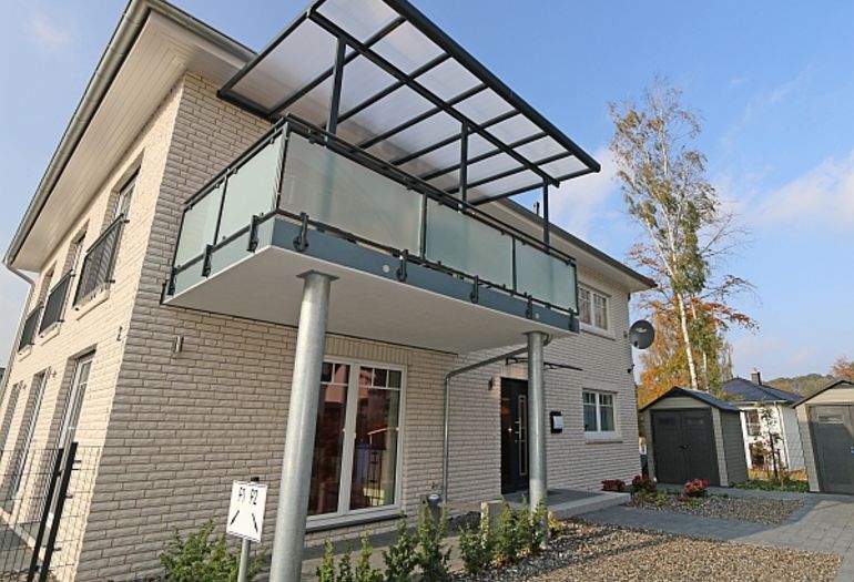 Villa Gina mit 2 exklusiven Ferienwohnungen Villa Gina mit 2 exklusiven Ferienwohnungen