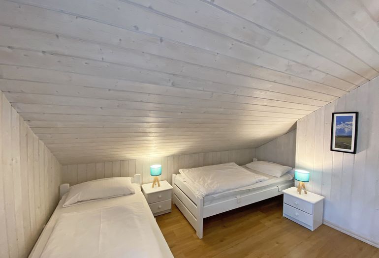 3. Schlafzimmer mit Einzelbetten