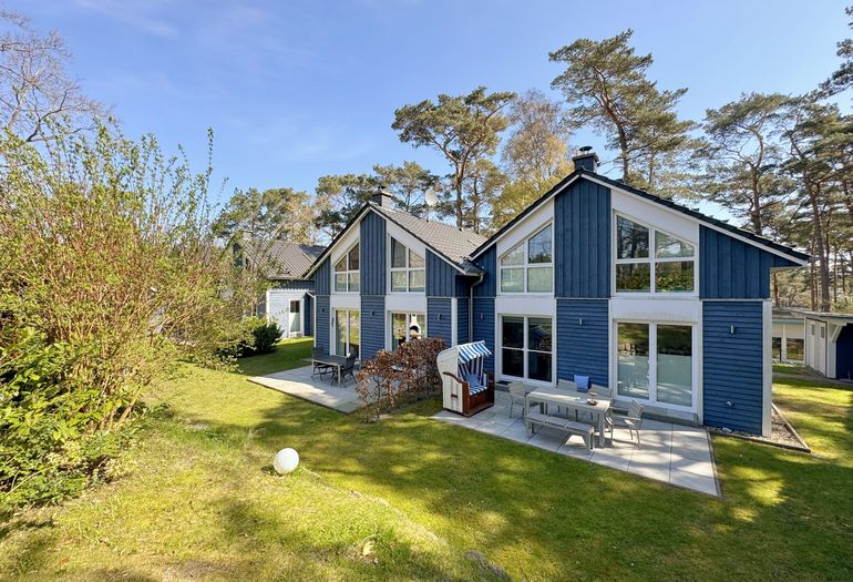 Ferienhaus Blaue Welle (rechte Haushälfte) Ferienhaus Blaue Welle (rechte Haushälfte)