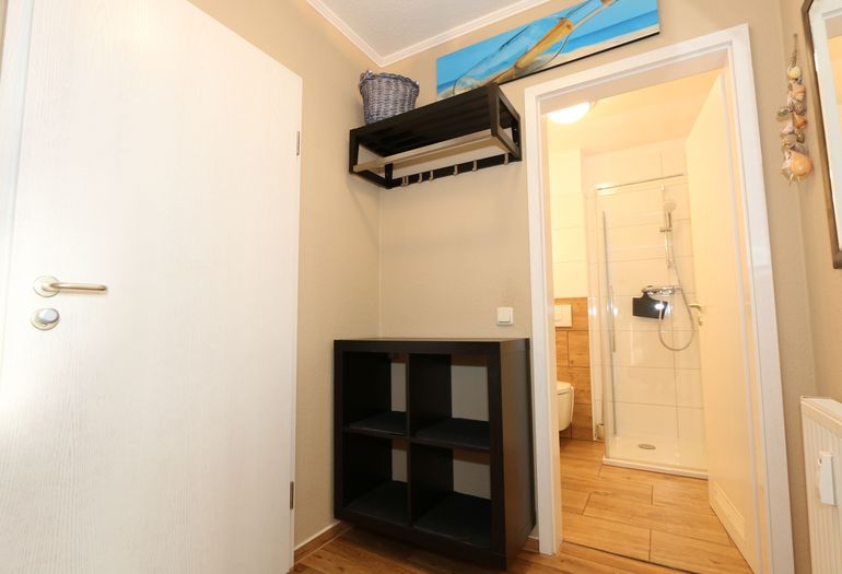Flurbereich mit Garderobe Flurbereich mit Garderobe
