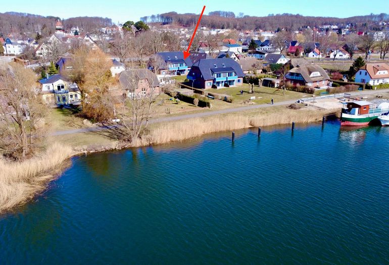 Blick auf das Haus Ferienwohnungen am Selliner See