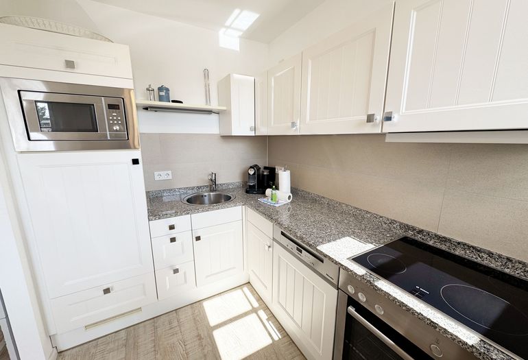 Haus Meeresblick A 2.12 BLU -moderne Küchenzeile Haus Meeresblick A 2.12 BLU -moderne Küchenzeile