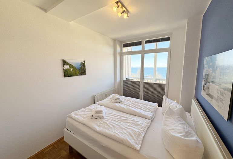 Schlafzimmer mit Doppelbett Schlafzimmer mit Doppelbett