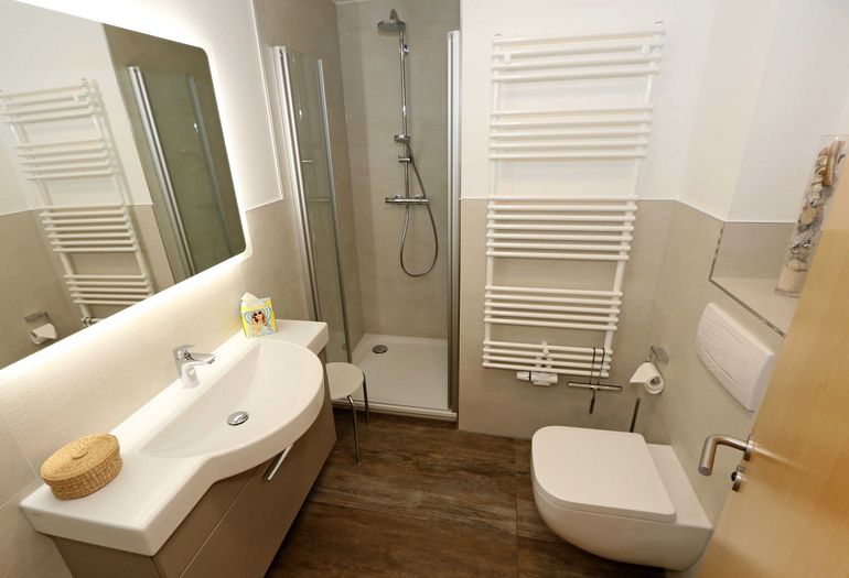 Whg. 05 RB mit Balkon & Meerblick - 1. Etage Whg. 05 RB mit Balkon & Meerblick - 1. Etage