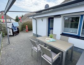Haus an der Wiek mit Terrasse