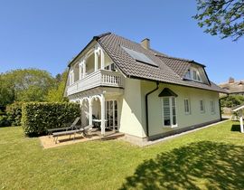 Haus Rügenwelle Whg. 01 Erdgeschoss mit Terrasse
