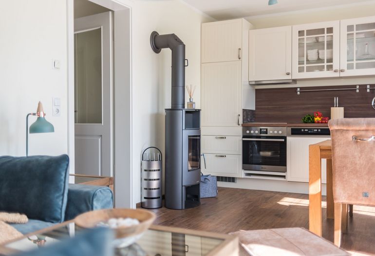Wohnzimmer mit Kamin