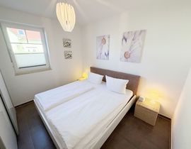 Ferienwohnung "Leon" Nr. 5 mit Terrasse Ferienwohnung "Leon" Nr. 5 mit Terrasse