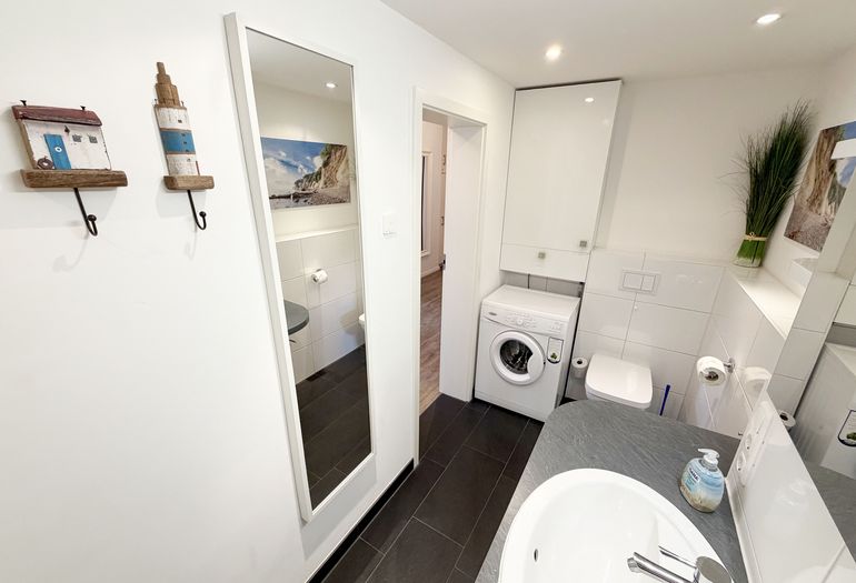 Villa Rosa Whg. 16 Meereszauber - Badezimmer