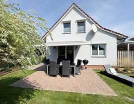 Ferienhaus Uns lütt Hus mit Sauna, Kamin & Terrasse